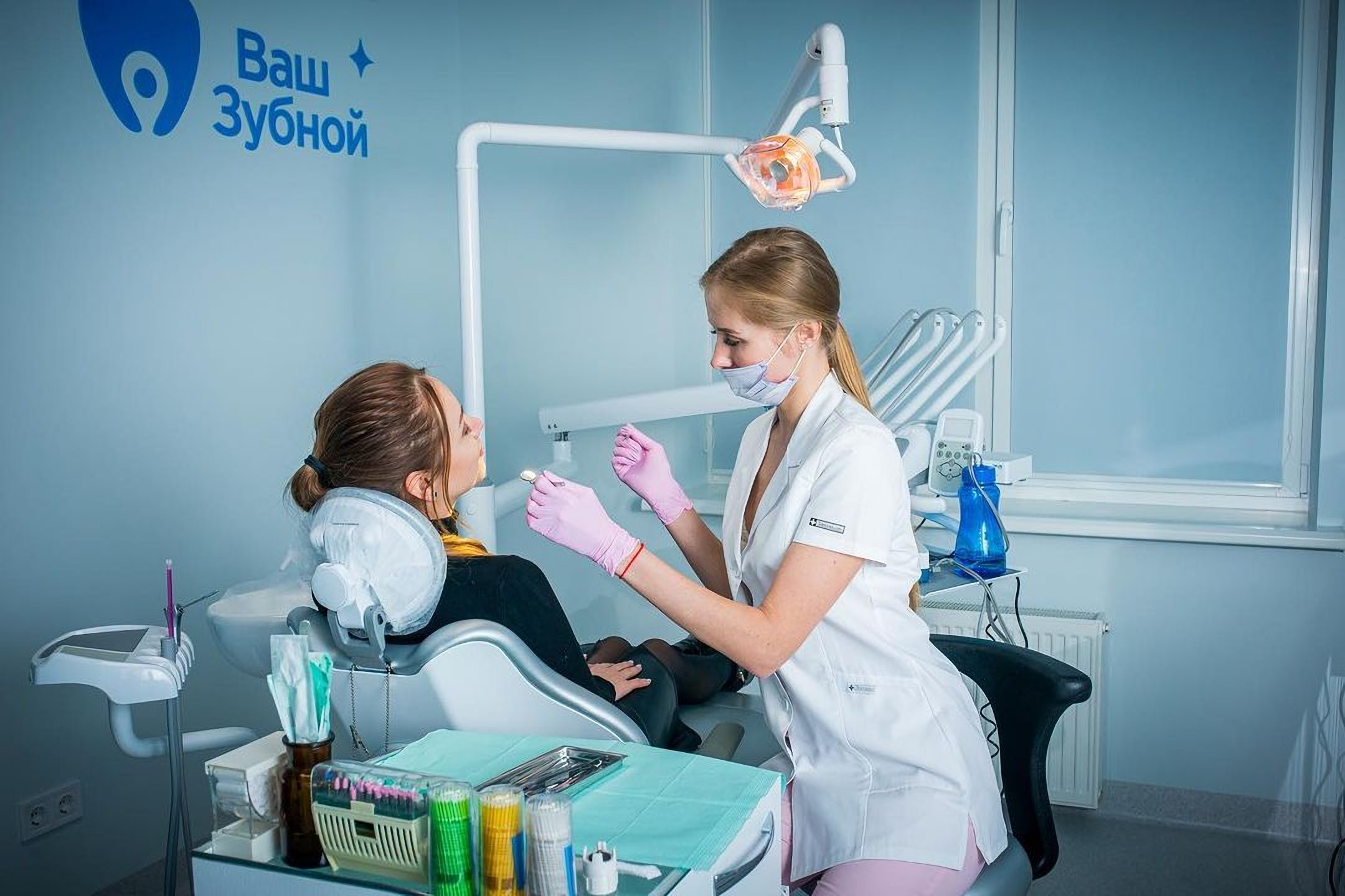 Отбеливание зубов в стоматологической клинике Your Dentist в Одессе Украина