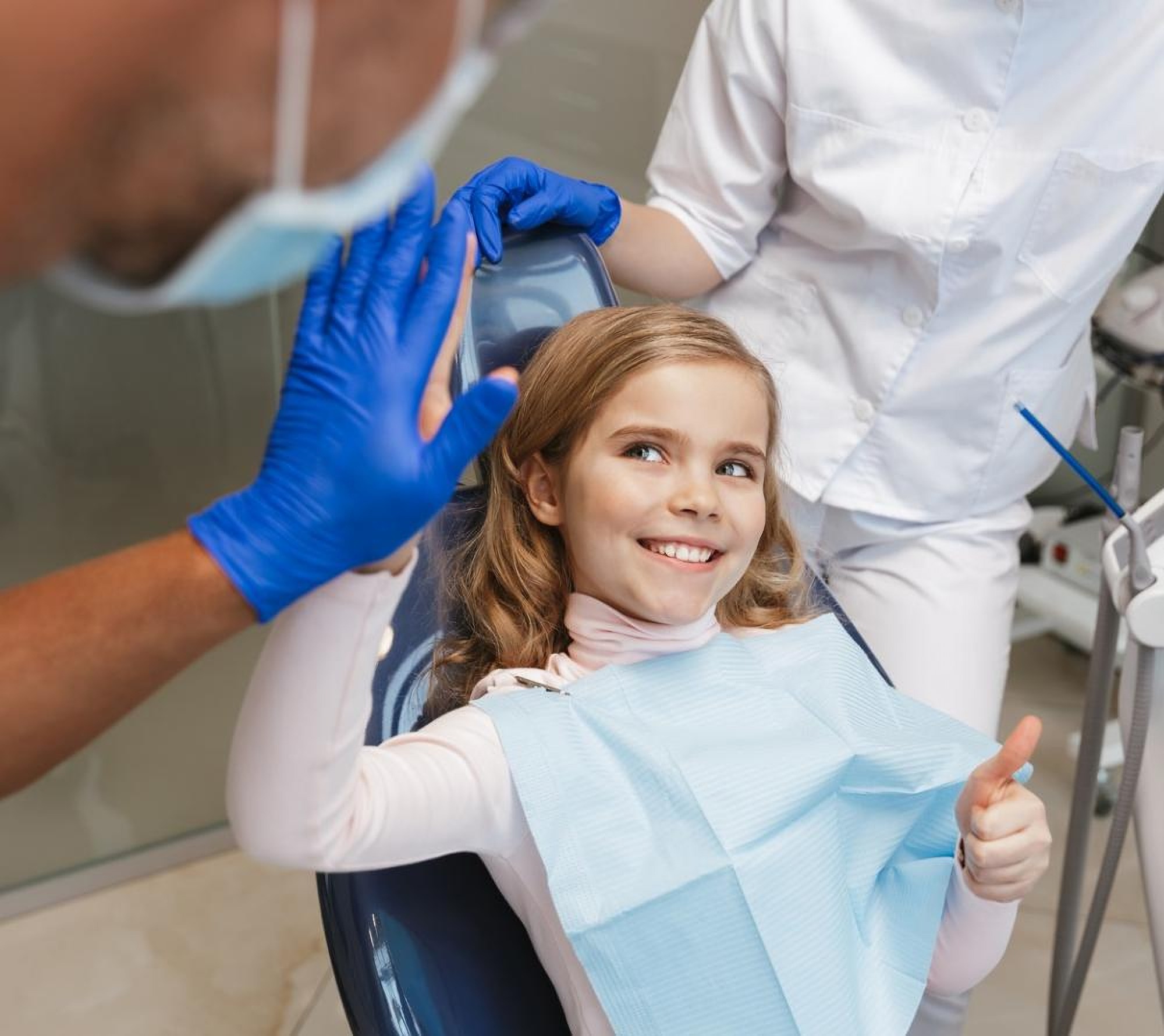 Ребенок в стоматологической клинике Granddent в Одессе Украина