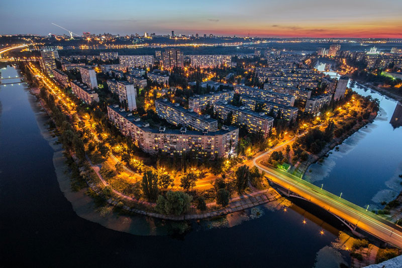 Вид на ночной Киев